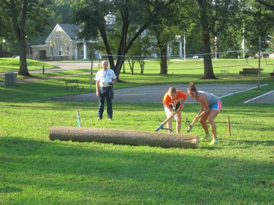 Log Rolling Competition Log Rolling Competition
